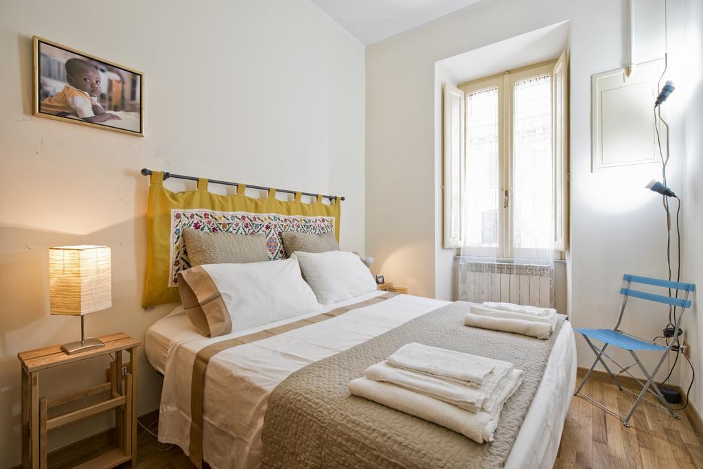 Casa Elena - Italyholidayhouse ローマ 部屋 写真